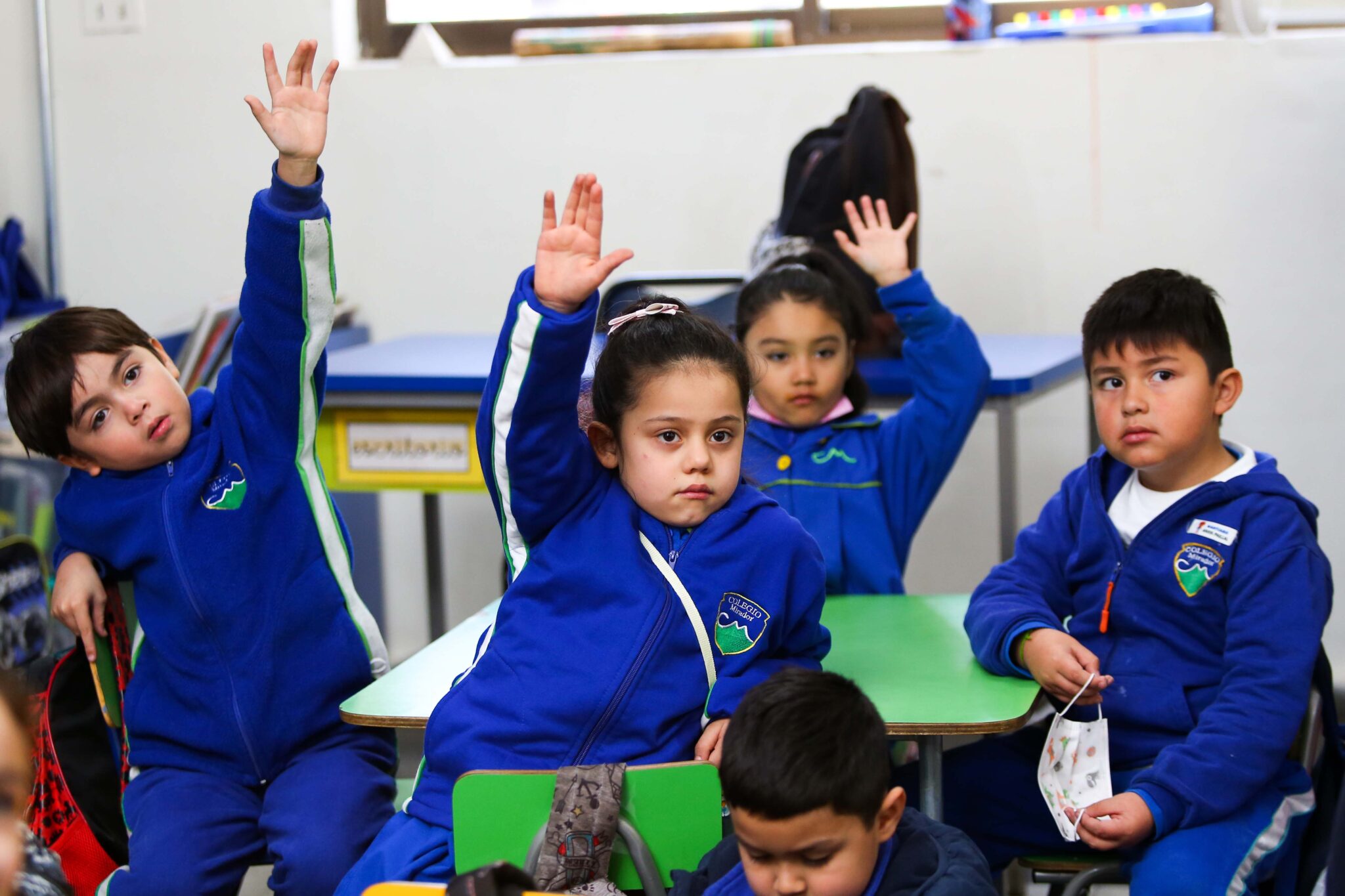 listas-de-tiles-2025-colegio-mirador